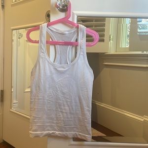 White lululemon tank top size 2